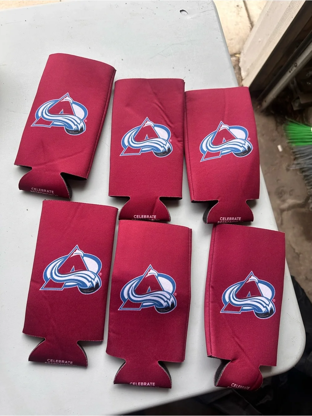 Colorado Avalanche Burgundy 24oz Can Koozie - Pack of 6